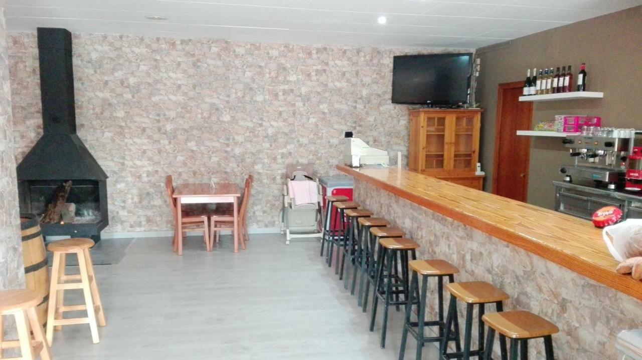 Camping La Ribera Salada Ogern Dış mekan fotoğraf