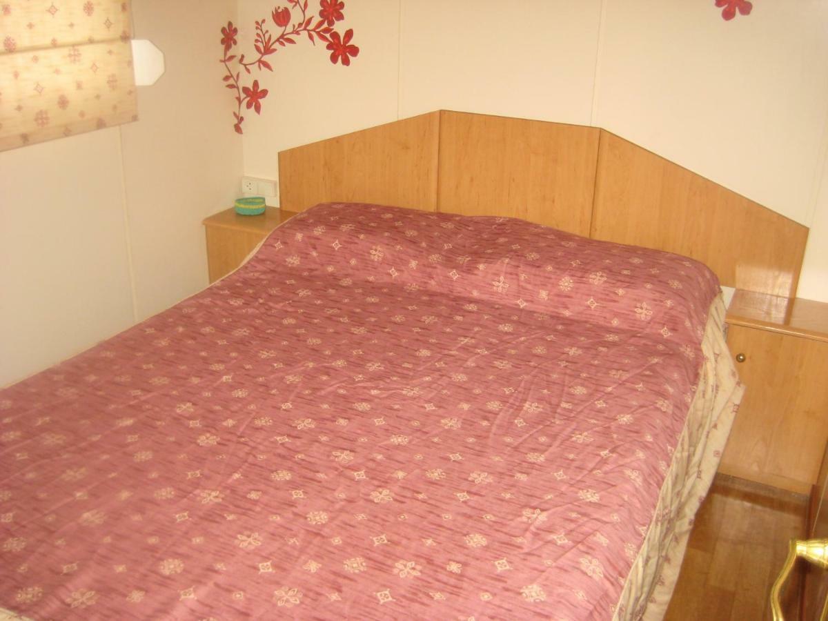 Camping La Ribera Salada Ogern Dış mekan fotoğraf