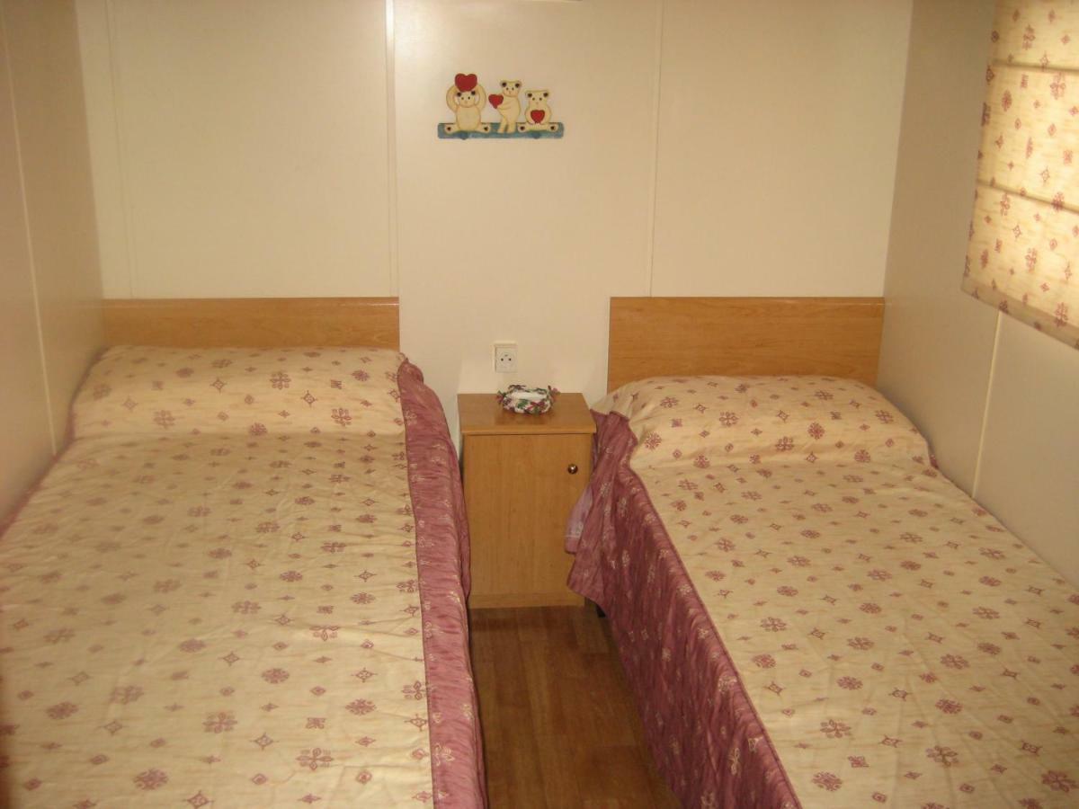 Camping La Ribera Salada Ogern Dış mekan fotoğraf